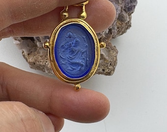 Intaglio Glas Saint Christopher Anhänger, Glaskunst Intaglio Silber Anhänger, antike griechische Kunst Vintage Charm 24K Gold über