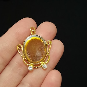 Intaglio Glass Pendant Artemis , Glass Art Intaglio Silver Pendant Ancient Greek Art Vintage Charm 24K Gold Over