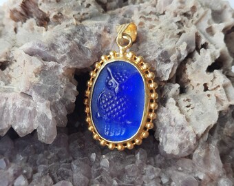Intaglio Glass Pendant Owl , Glass Art Intaglio Silver Pendant Ancient Greek Art Vintage Charm 24K Gold Over