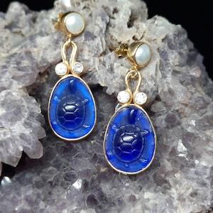 Glass Art Intaglio Glass Turtle Earrings Intaglio Silver Ancient  Art Vintage Over 24K Gold