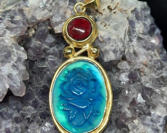 Intaglio Glass  Rose Pendant with Garnet Stone, Glass Art Intaglio Silver Pendant, Ancient Art Vintage Charm 24K Gold Over