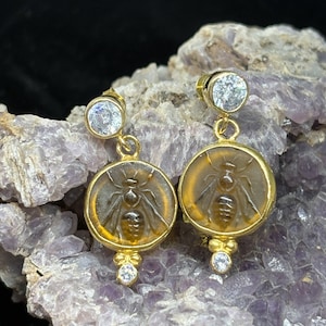 Intaglio Glass Bee Earring With Zircon Glass Art Intaglio Silver Earring Ancient Greek Art Vintage Charm 24K Gold Over