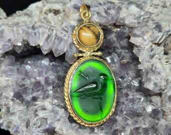 Intaglio Glass  Birds Pendant with Eye of the Tiger Stone, Glass Art Intaglio Silver Pendant, Ancient Art Vintage Charm 24K Gold Over