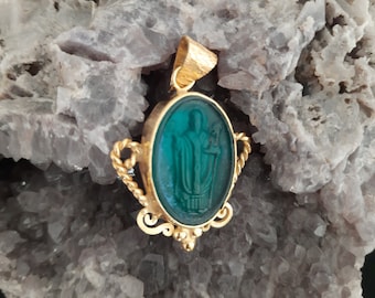 Intaglio Glass Saint Nicholas Pendant , Glass Art Intaglio Silver Pendant Ancient Greek Art Vintage Charm 24K Gold Over