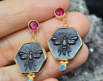 Intaglio Glass Bee Earring Glass Art Intaglio Silver Earring Ancient Greek Art Vintage Charm 24K Gold Over
