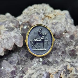 Anillo de centauro de mitología griega antigua con grabado en vidrio, anillo de plata con grabado en vidrio, arte griego antiguo vintage con oro de 24 quilates.