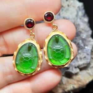 Glass Art Intaglio Glass Turtle Earrings Intaglio Silver Ancient  Art Vintage Over 24K Gold