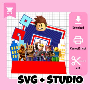 Peut inclure: Graphique numérique avec des personnages de dessins animés, un rectangle rouge et le texte "SVG + STUDIO". Le fond est rose avec un motif quadrillé. L'image comprend également des icônes de téléchargement, d'impression et de découpe.