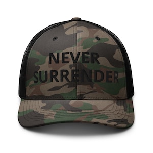 NEVER SURRENDER Camouflage trucker hat