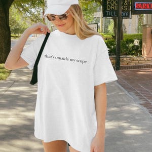 Koszulka z humorem korporacyjnym Koszulka z humorem korporacyjnym Koszulka z humorem korporacyjnym Koszulka z humorem korporacyjnym Ameryka korporacyjna Slang biurowy Zabawna koszulka robocza Prezent dla menedżera White