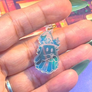 Iridescent Ghost Kindle Charm: Witchy USB-C Dust Plug