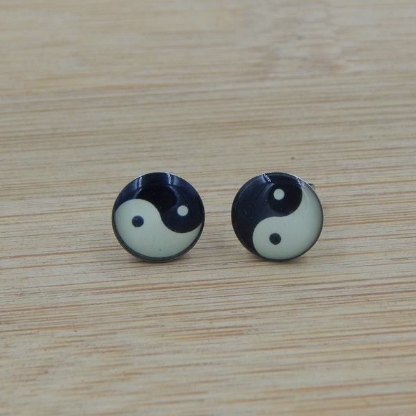 Yin Yang Studs, Yin Yang Stud Earrings, Yin Yang Earrings, Yin Yang Jewelry, 10mm Yin Yang Stud Earrings, Yin Yang, Peace Studs, Peace