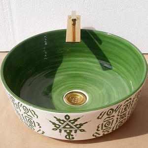 Green washbasin sink-handmade Ceramic- handpainted bathroom farmhouse sink -kitchen decor -ceramic basin -Morrocan Vessel, countertop basin,