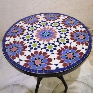 Moroccan Mosaic Coffee Table – Zellige Tile Garden Table – Handcrafted Artisan Patio Coffee Table – Vibrant Indoor Outdoor Table Decor