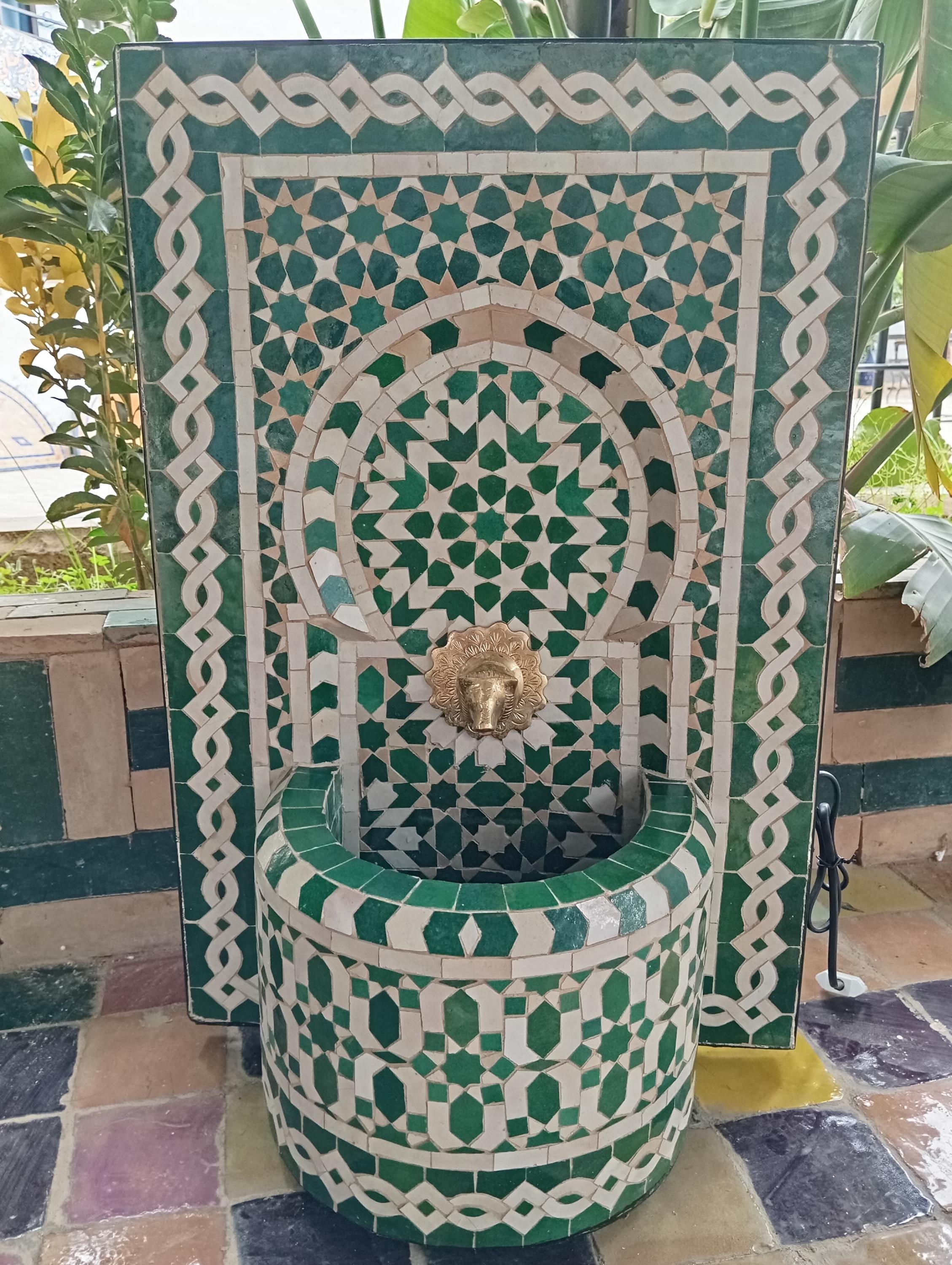 Green Moroccan Mosaic Fountain, Handmade Zellige Tile Water Feature, Indoor Outdoor Garden Fountain, Patio Wall Decor, Moorish Accent