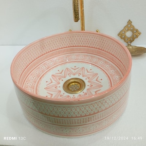 Custom Ceramic Bathroom Sink - Handmade Pottery Basin -  Vessel Vanity Décor - Countertop Farmhouse Sink  - Etsy Best Deals -  100% Handmade
