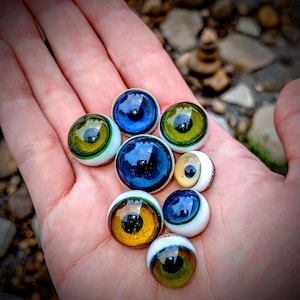 Eyeballs - Handmade Borosilicate Glass Marbles