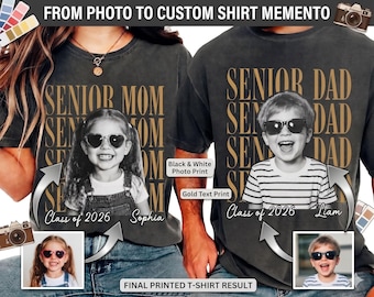 Comfort Colors® Personalised Vintage Photo Senior Dad Senior Mom Shirt Sweatshirt 2026: Proud Family of Graduate, Senior Class Of 2026 Gift