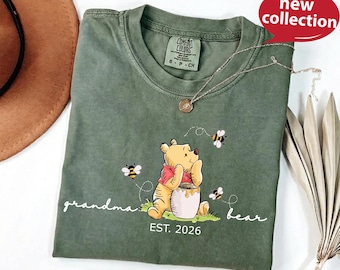 Comfort Colors® Custom Grandma Bear Shirt, Mama Bear T-shirt, Winnie the Pooh Mothers Days Gift, Pregnancy Announcement Tee, Mimi Pooh Bear