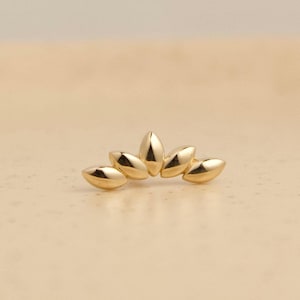 Curved Lotus Climber Stud Piercing - 925 sterling silver Curved Helix Piercing - Push Back Piercing, Climber Cartilage Earring, Tragus