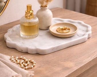 Mughal White Marble Tray | Handcrafted Serving Platter | Carved Stone Tray | Vanity Organizer | Marble Centerpiece | Table Decor Tray