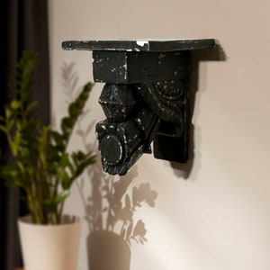 Vintage Wood Corbels Floral Carved Indian Handmade Wooden Wall Bracket Natural Distressed Black Finish Home Decor Wall Establishment Gift