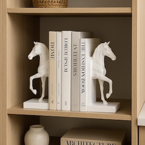 White Horse Bookend Set – Elegant Resin Book Holder Decor | Modern Minimalist Shelf Decor | Heavy Bookends for Office, Study, Library