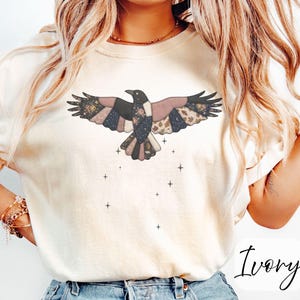 Patchwork Crow Shirt, Cottage Goth Raven Tee, Witchy Aesthetic Shirt, Celestial Crow Graphic, Comfort Colors Fall Shirt