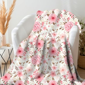 く*ん様 希少LAURA ASHLEY 花柄ブランケット　毛布　薔薇柄　ローズ Laura Ashley Blanket With Pink Roses on It - Etsy