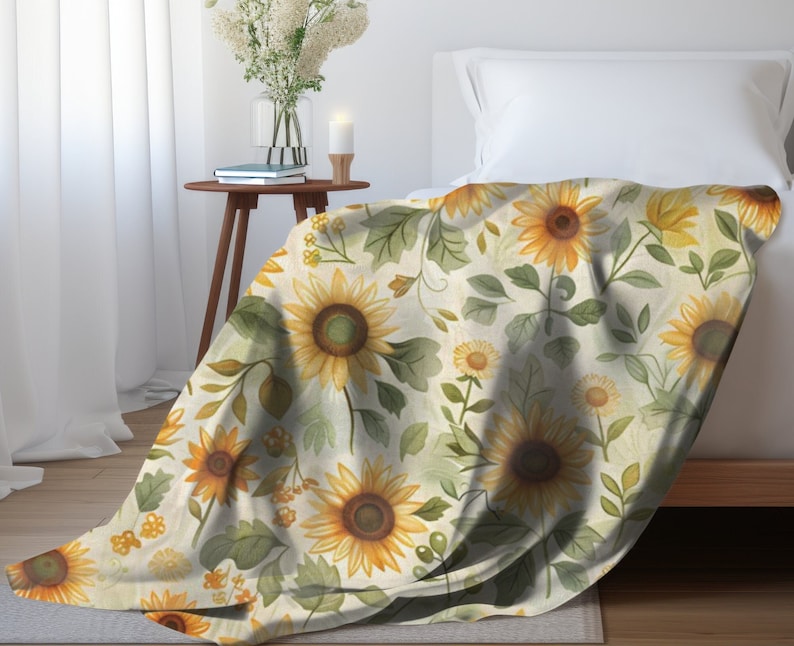 Sunburst Floral Quilted Blanket NCU0TH1012 main image 1