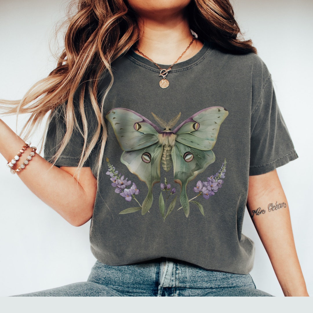 Celestial Shirt Luna Moth T-shirt Mystical T Shirt Moon Moth Tee ...