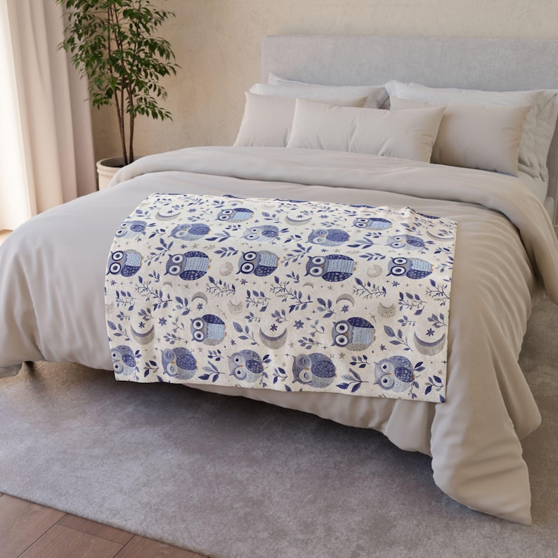 Celestial Owl Blanket Cute Pastel Moon and Stars Fleece Throw Blanket Floral Mystical Owl Lovers Christmas Gift Ideas for Family Friends Baby/Toddler 40x30