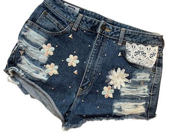 Flower Lace destroyed Hippie Style  Blue Denim Jeans Shorts Rework Waist 33 Vintage Hippie Edwin