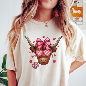 Highland Cow Valentine Sweatshirt, Heifer Valentine Shirt, Valentines Crewneck, Cow Lover Gift, Valentines Day Gift, Western Valentine Shirt