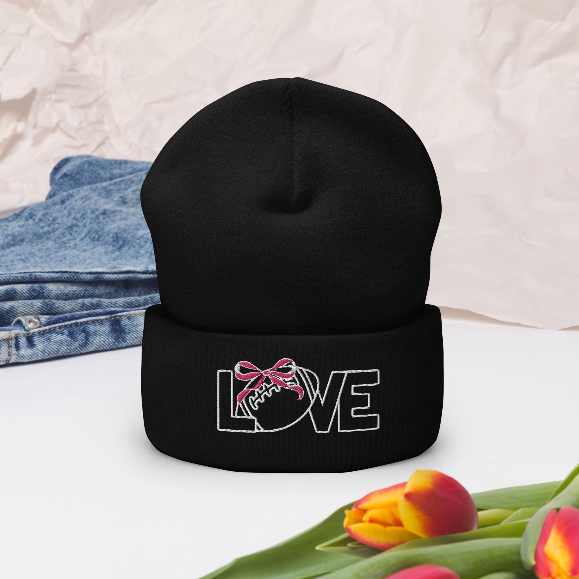 Bestickte Fußballmütze, Love Football Beanie, Coquette & Football Beanie, Damen Fußballmütze, Mütze für Fußballliebhaber, Geschenk für Fußballmama