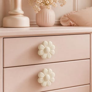Gänseblümchen Schubladenknäufe, 2er Set, süße Pastell Schubladenknäufe, Kawaii CurioHue Decor