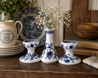 Vintage Seltmann Weiden Bavaria blauwwitte porseleinen knopvaas en kandelaar, set van 3 stuks