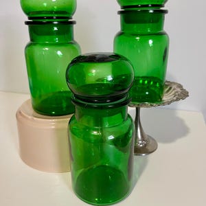 Three Vintage Mid Century Modern Bubble Top Apothecary Jar With Lids 7” Belgium
