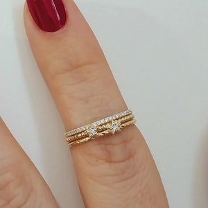 14k Gold Star Dust Ring in Diamond | 18k Gold Shiny Star Ring in Diamond