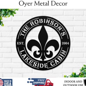 Signo de metal personalizado Fleur De Lis, signo personalizado Fleur De Lis, signo de monograma Fleur De Lis, signo de apellido Fleur De Lis, números de casa de metal