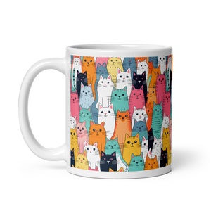 Cats Doodle motif Coffee Mug - Cat Mom Mug – Cat Dad Mug  - Crazy Cat Mom - Cat Lover Gift For Her - Cat Gift  - Sister Birthday Gift