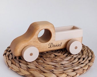 Personalized wooden truck  - Boho nursery decor - Baby gift for boy ang girl - Natural wooden toy