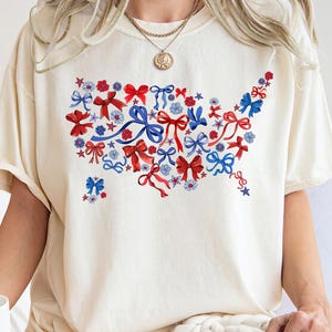 4. Juli Bogen Shirt, Retro Amerika Bogen, Coquette USA 4h Juli Bogen Shirt, Amerikanisch Girly Bogen, Amerika Karte Bogen T-Shirt
