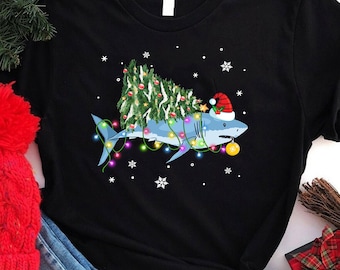 Haifisch-Weihnachtsbeleuchtungsbaum-Shirt, fröhliches Sharkmas-Shirt Lustiges Haifisch-Weihnachtshemd, Haifisch-Weihnachtsbaum-Shirt