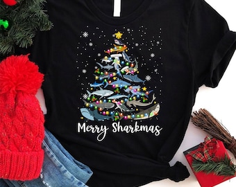 Frohe Sharkmas Lustiger Haifisch-Weihnachtsbaum-Shirt, Haifisch-Weihnachtsbeleuchtungsbaum-Weihnachtshaifisch-Weihnachtshemd