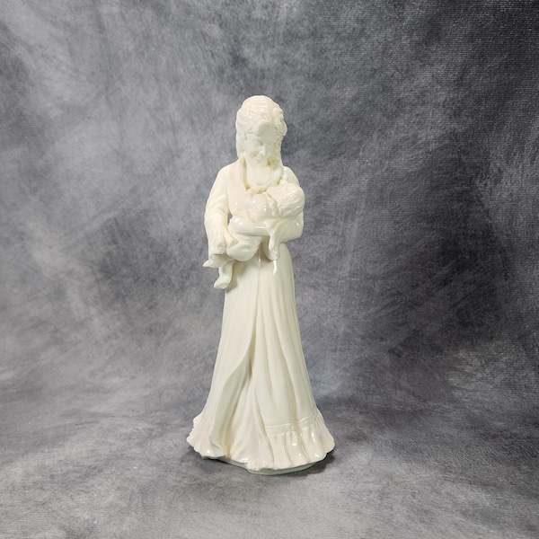 Royal Worcester Figurine, Sweet Dreams, 1988, Compton & Woodhouse  (M)