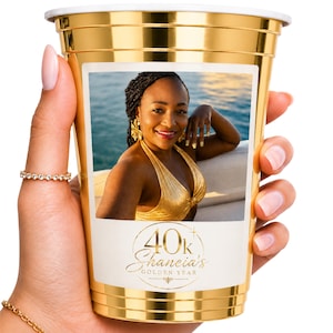 Custom gold birthday cups bulk personalized photo cups, luxury plastic party cups for birthdays, disposable custom drinkware for events, bulk party favor cups aesthetic, personalized birthday cups for adult celebrations, custom photo cups for elegant party setups. 40k birthday party theme