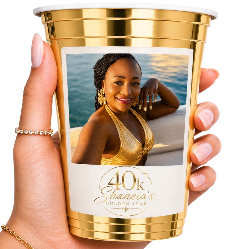 Custom gold birthday cups bulk personalized photo cups, luxury plastic party cups for birthdays, disposable custom drinkware for events, bulk party favor cups aesthetic, personalized birthday cups for adult celebrations, custom photo cups for elegant party setups. 40k birthday party theme