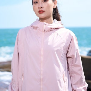 Women&#39;s Windproof Softshell Jacket Lightweight Windproof and Waterproof Suitable for Outdoor Activities SS7128