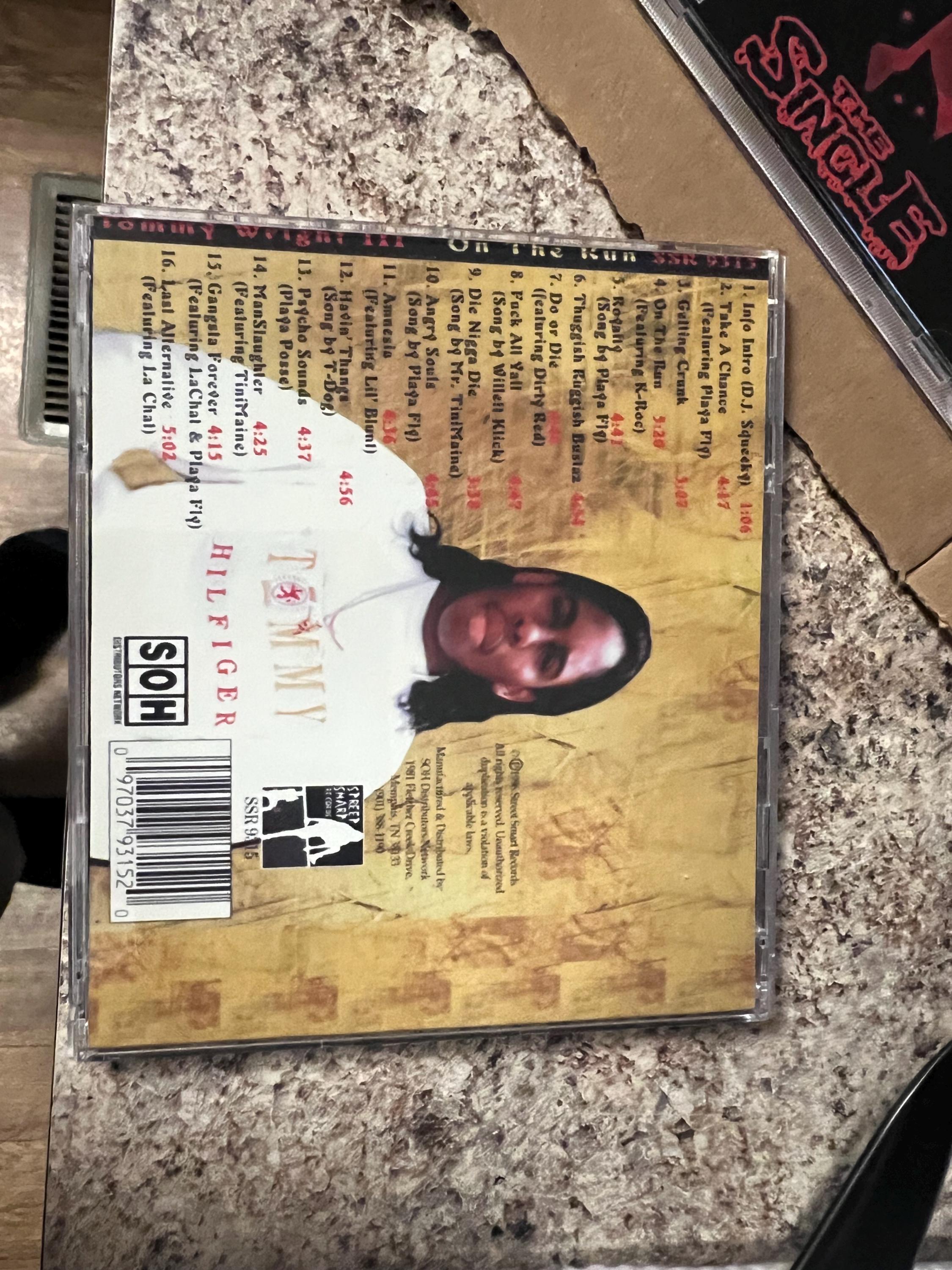  Wright III – On The Run Tommy Wright III - on the run (feat. k-roc) - YouTube